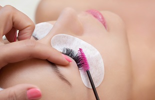 Where to Get the Best Eyelash Extension in Kathmandu?